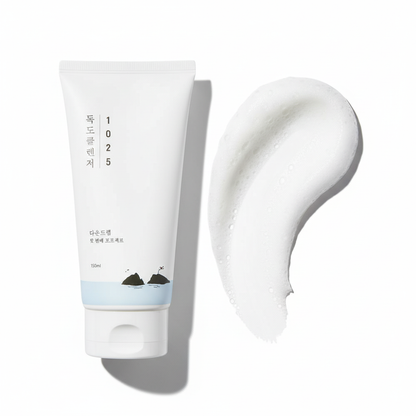 Round Lab 1025 Dokdo Cleanser produit et texture